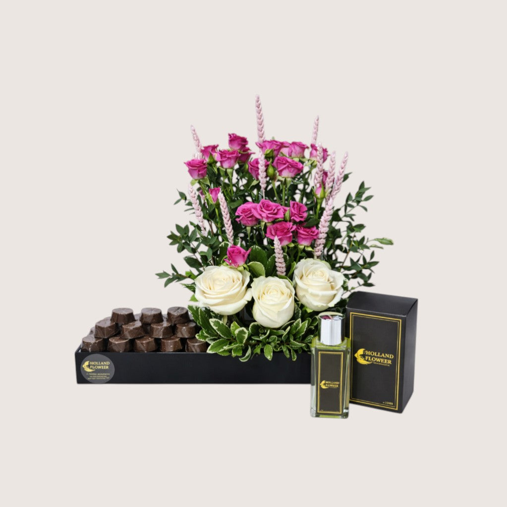 Black Acrylic Tray With Chocolates 3