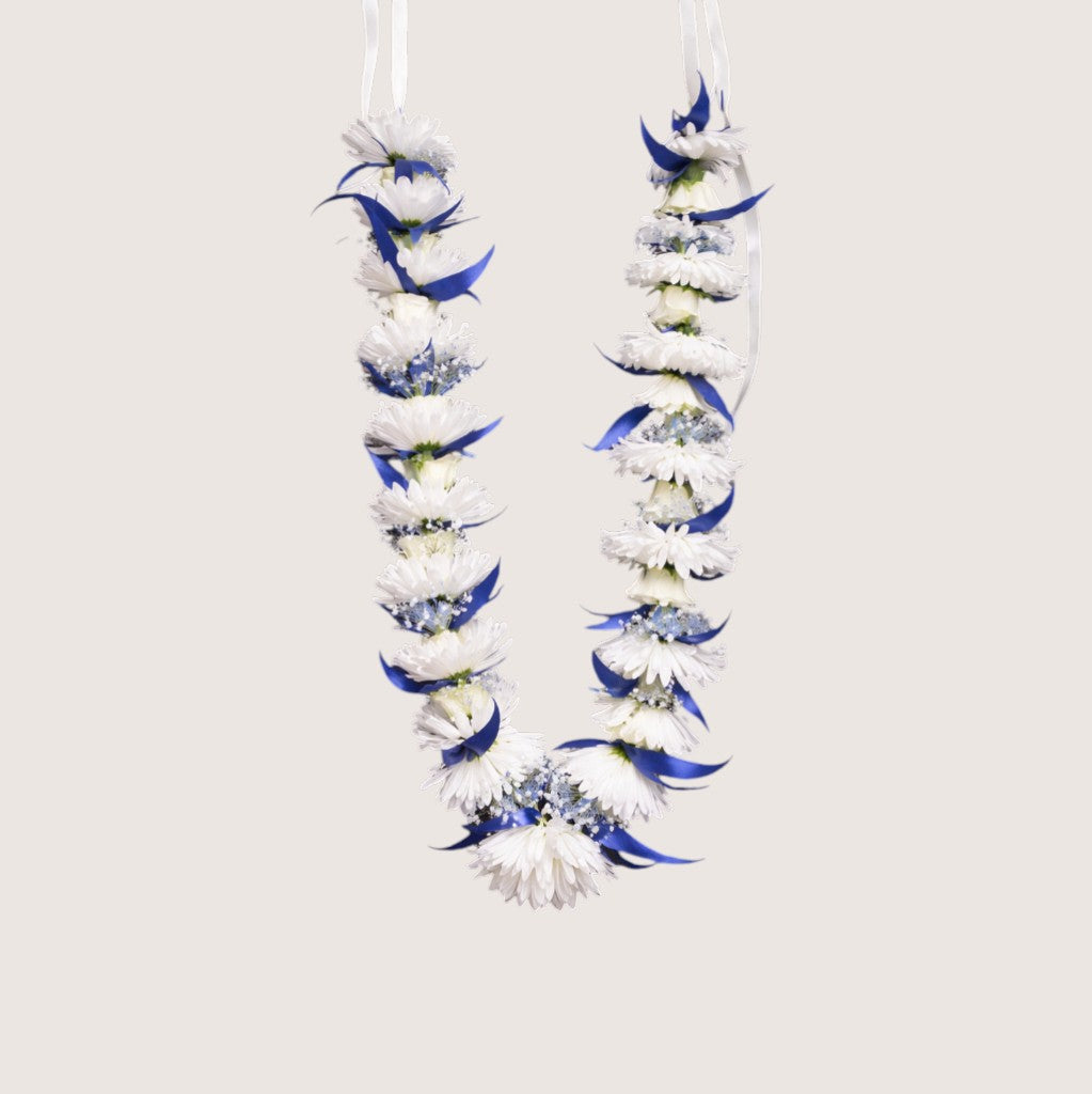 Tog Garland White Blue 1