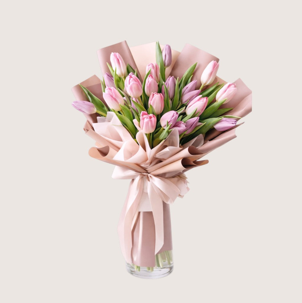 Hand Bouquet of 20 Pink Tulips