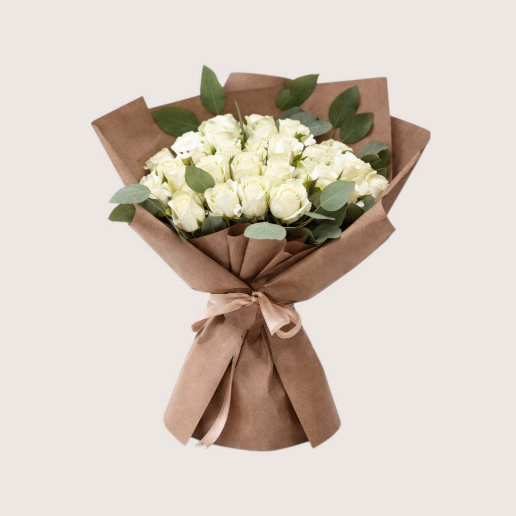 White Hand Bouquet B3