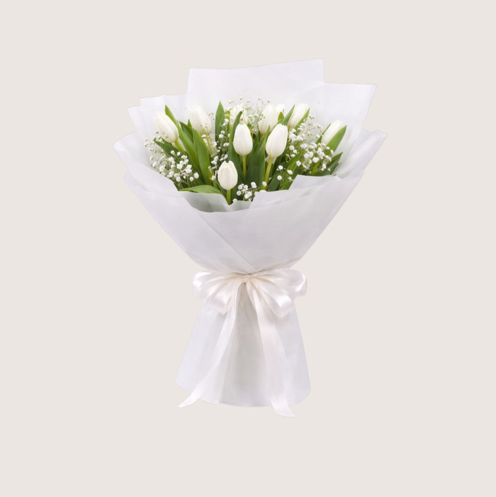 Bouquet of 20 White Tulips & Gypsophila